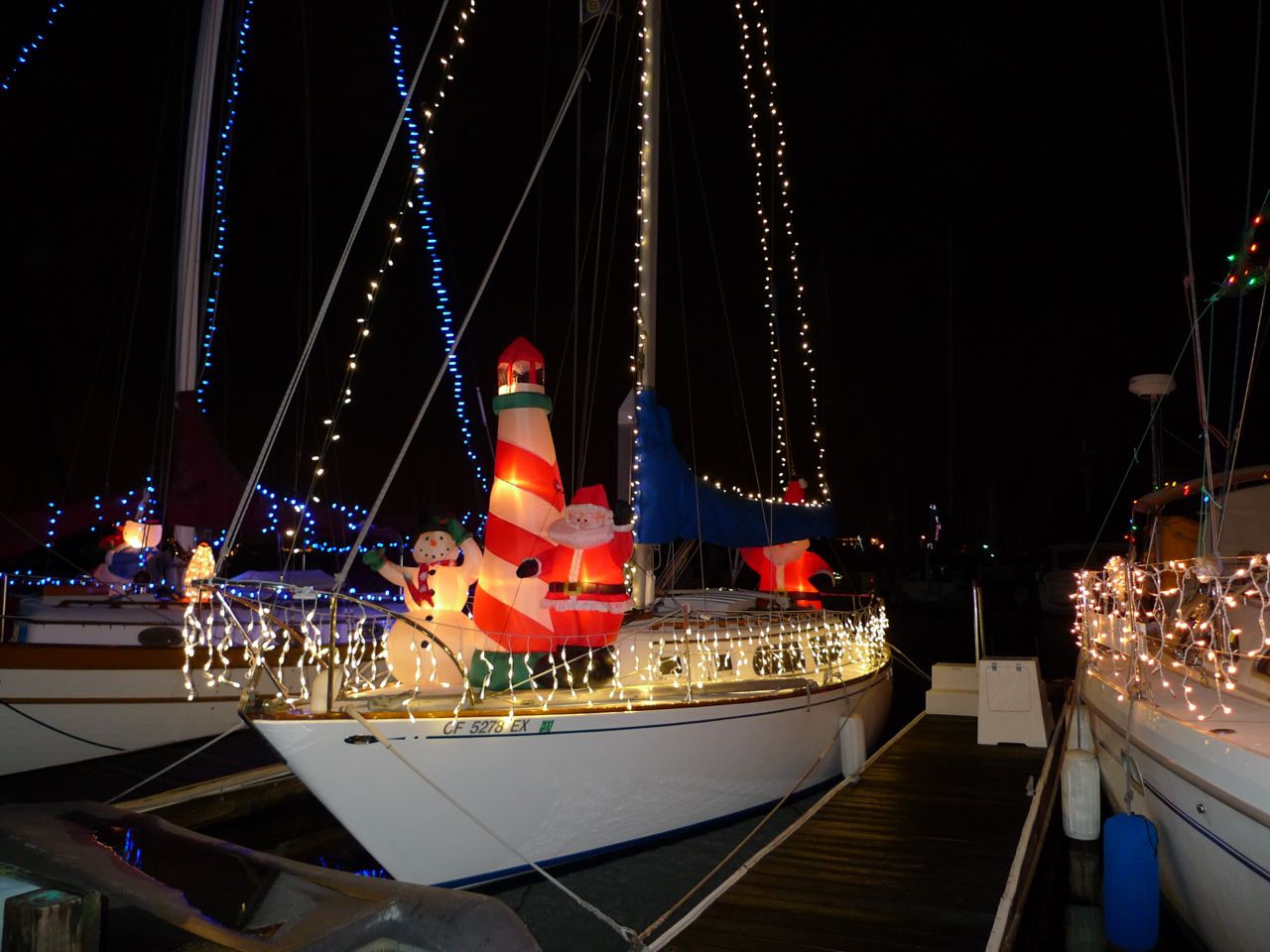 Merry Christmas from s/v Convivia
