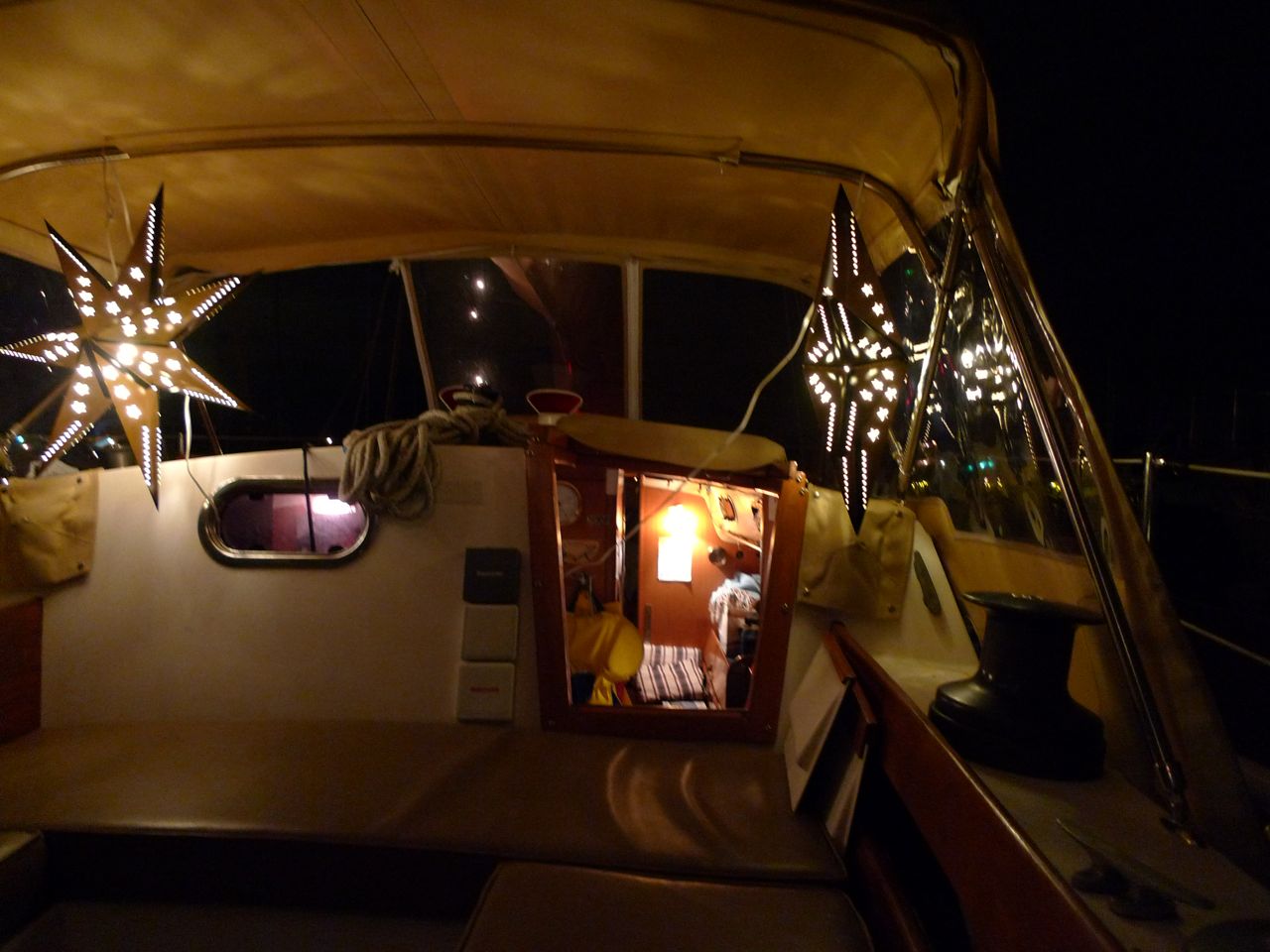 Merry Christmas from s/v Convivia