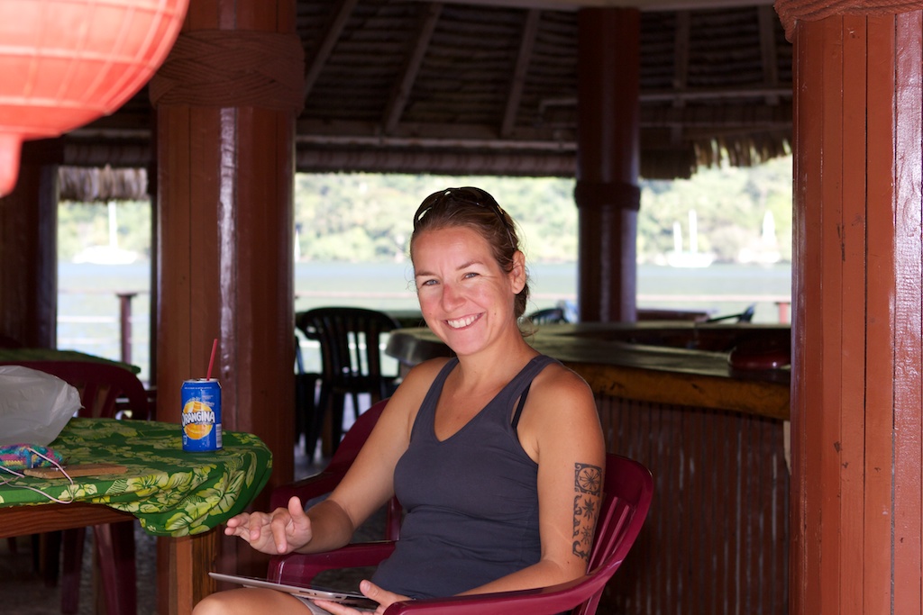 Cooks Bay, Mo'orea & Fare, Huahine