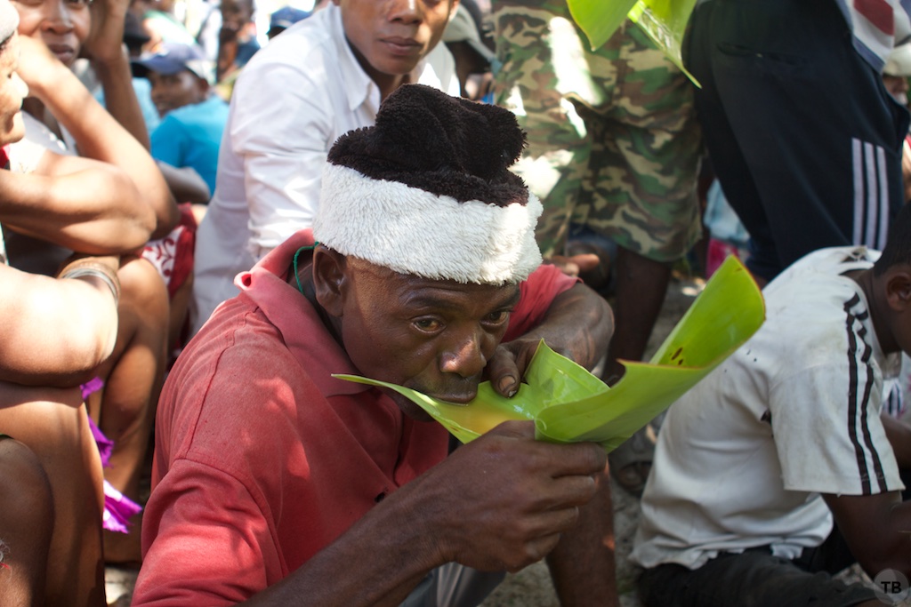 Famadihada: The Turning of the Dead