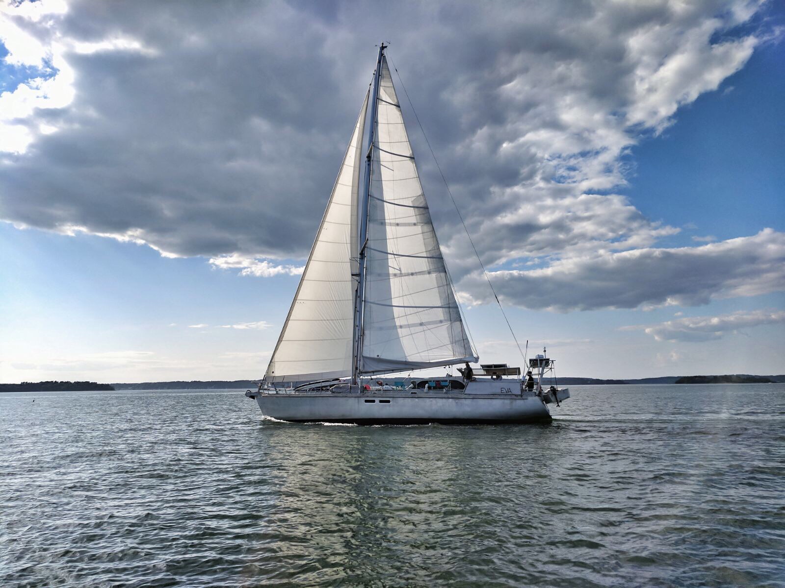 ConvivEVA: the crew of Convivia is going sailing on EVA